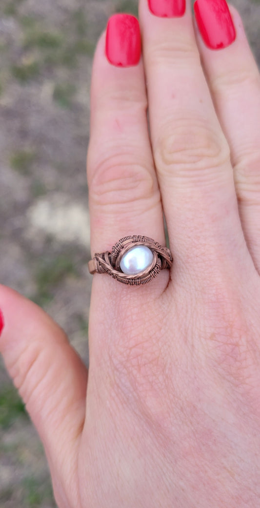 Freshwater Pearl Ring - size 7.5