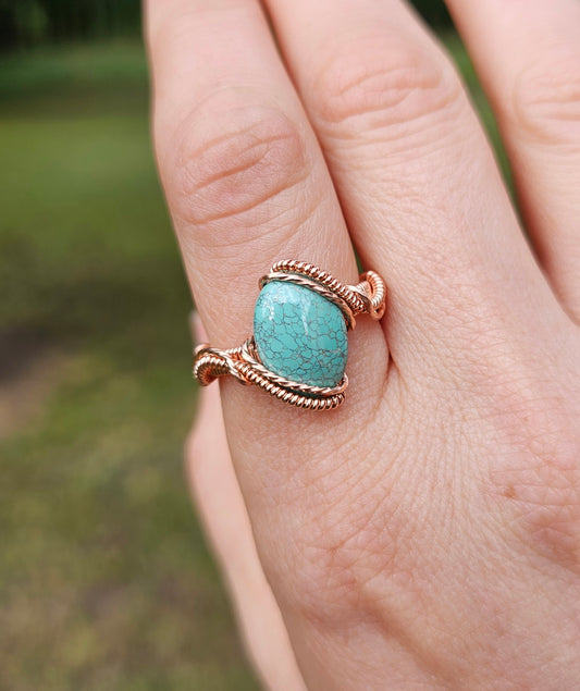 Tibetan Turquoise Ring - size 8.75