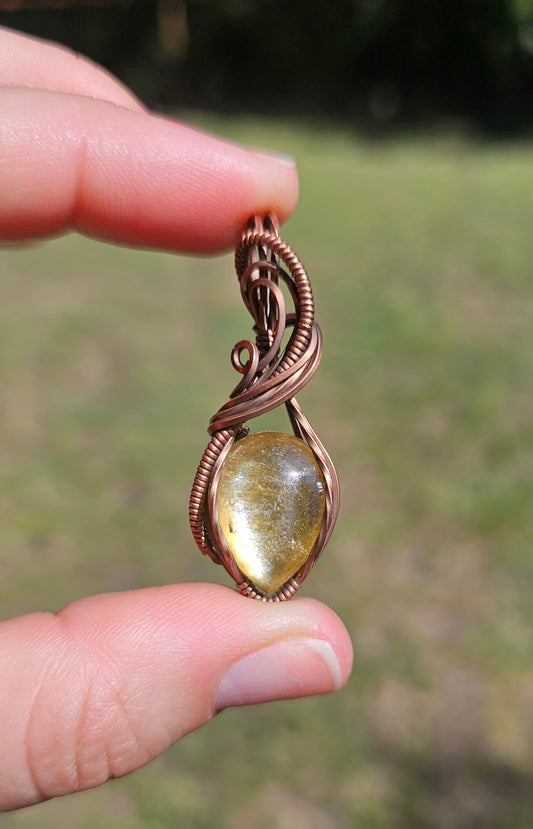 Yellow Mica Pendant